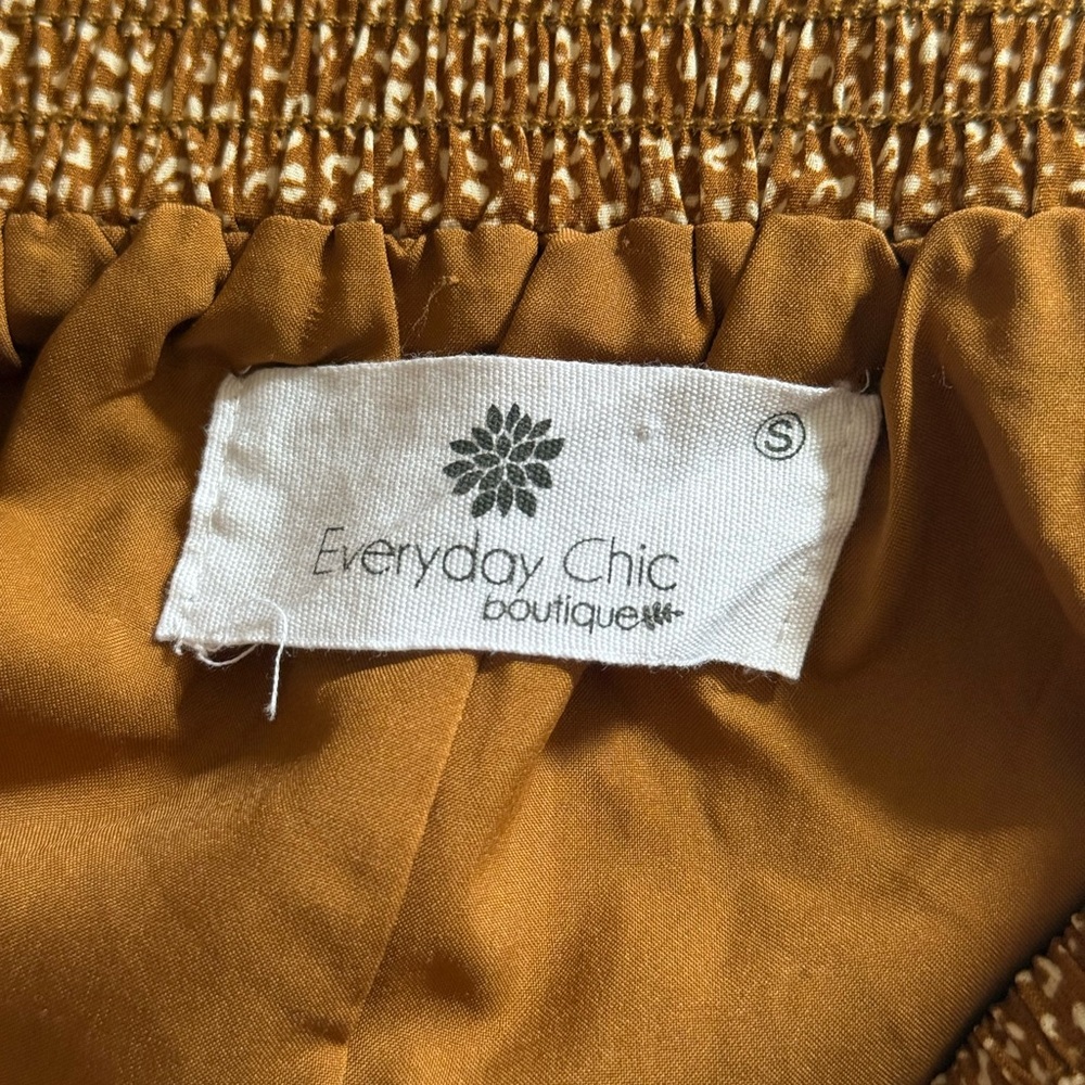 Vintage Tan Maxi Skirt with Button Accents - Picture 3 of 3